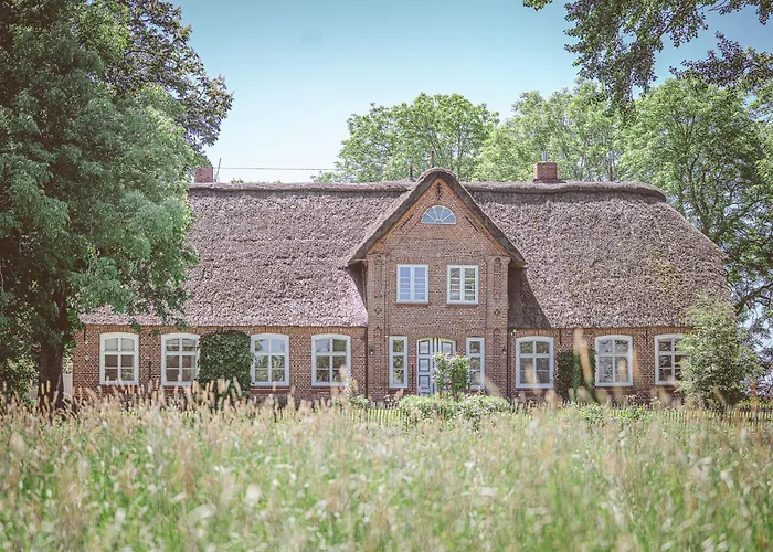 Friesenhof Benen Diken - Luette Deern Tetenbull
